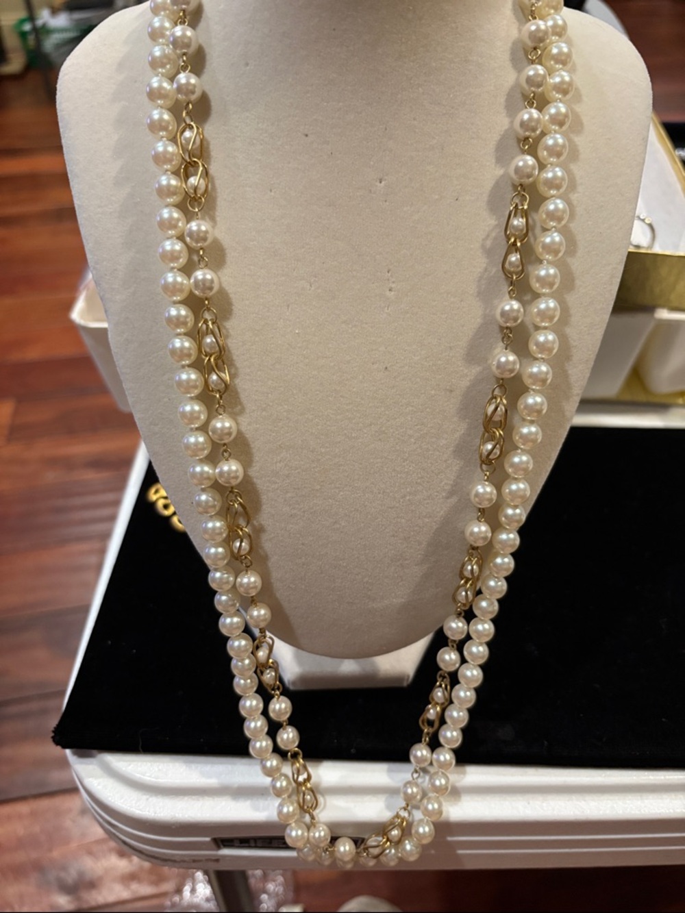 Classic Pearl and Gold-Link Long Necklace - White Pearls